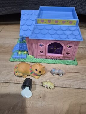 Vintage Littlest Pet Shop (LPS) Chatter Pets Purry Kittens